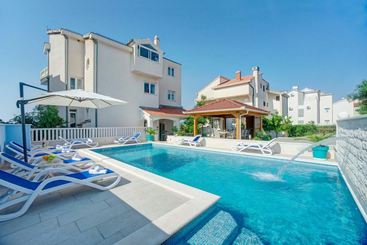 Apartments Plavi Biser 시베니크 외부 사진