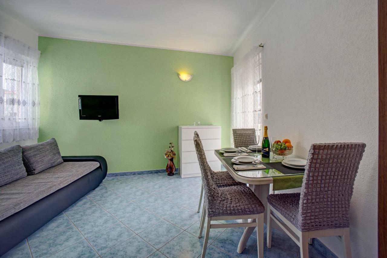 Apartments Plavi Biser 시베니크 외부 사진