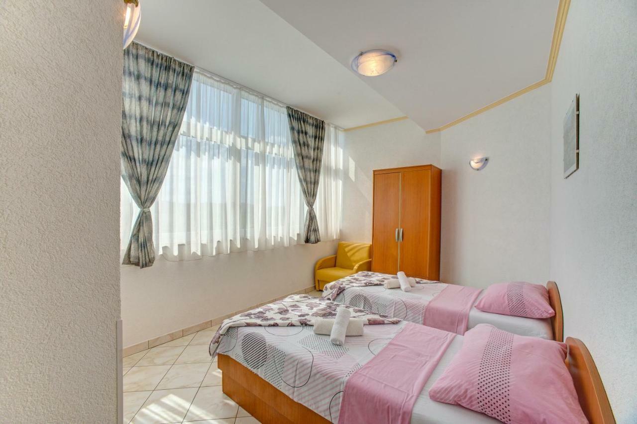 Apartments Plavi Biser 시베니크 외부 사진